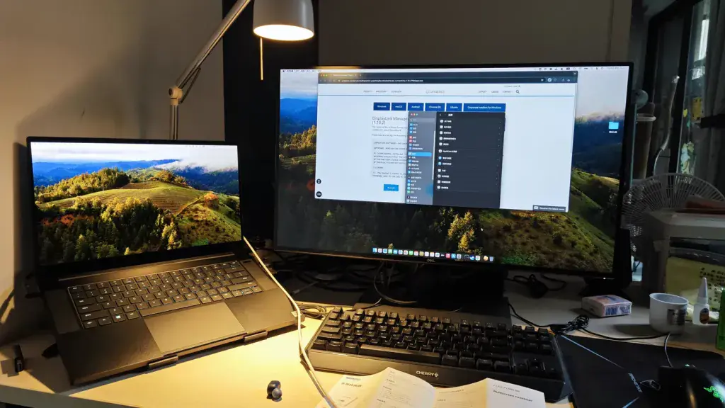 雷蛇Blade 15 Base 2020 4K OLED i7-10750H EFI Sonoma - 图片1