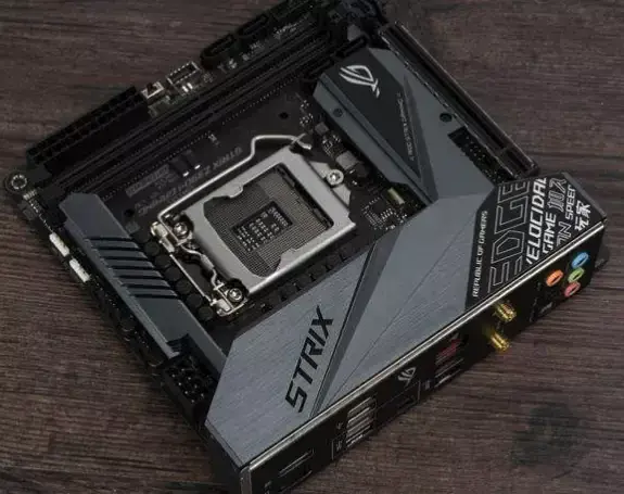 i9-9900K 华硕ROG STRIX Z390-I GAMING 台式机 EFI Monterey - 图片1